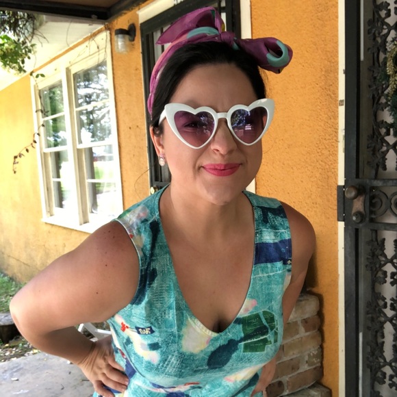 About me & my closet! - Picture 2 of 7